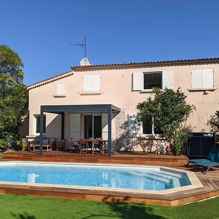 Maison Privee Avec Piscine - Cap Brun - Proche Des Plages